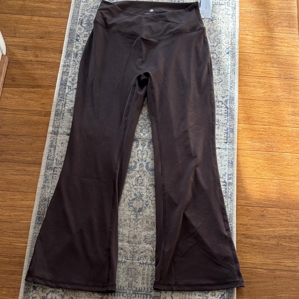 Yogalicious Lux Sophia Flare Pants in Rich Brown - size XL - NWT